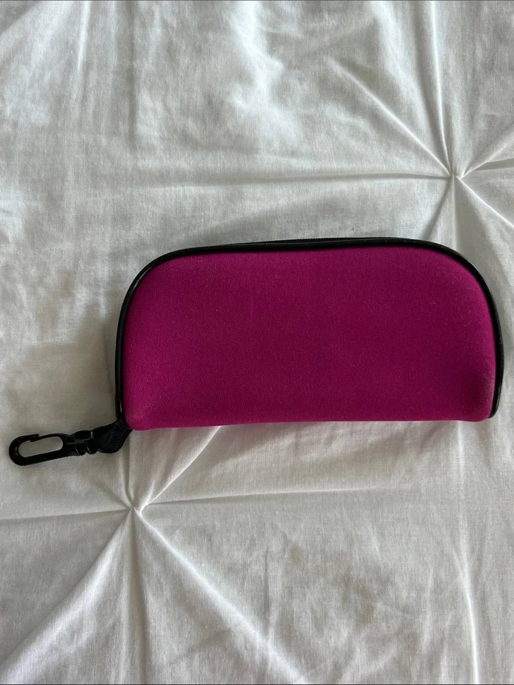 Women’s Pink Sunglasses Case